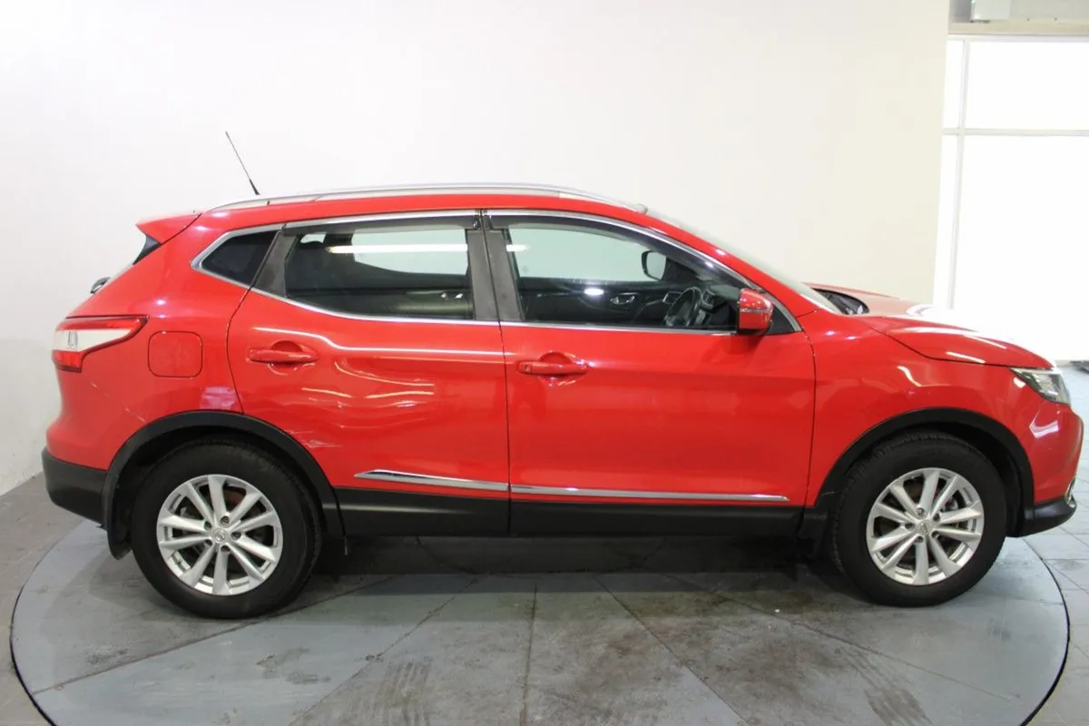 Nissan QASHQAI 1.2 SV MY 4DR Petrol - Image 3