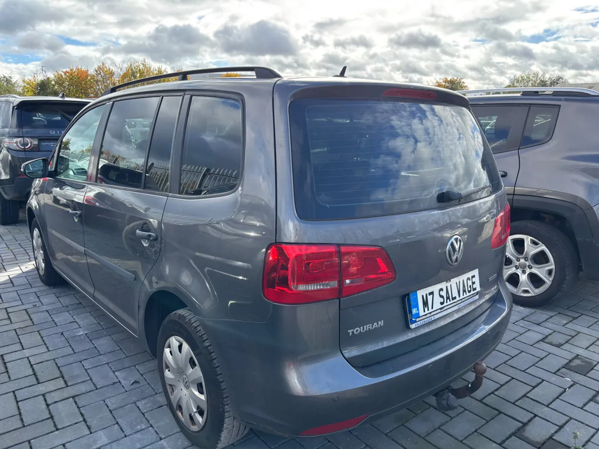11 Touran 7 Seats Tdi 190km Drives - Image 4