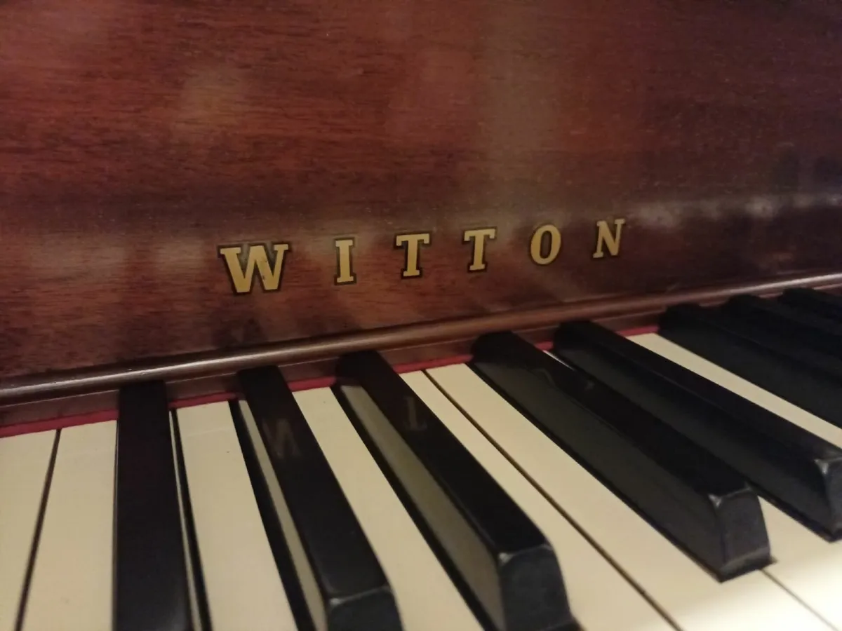 Witton and Witton Baby Grand Piano - Image 4