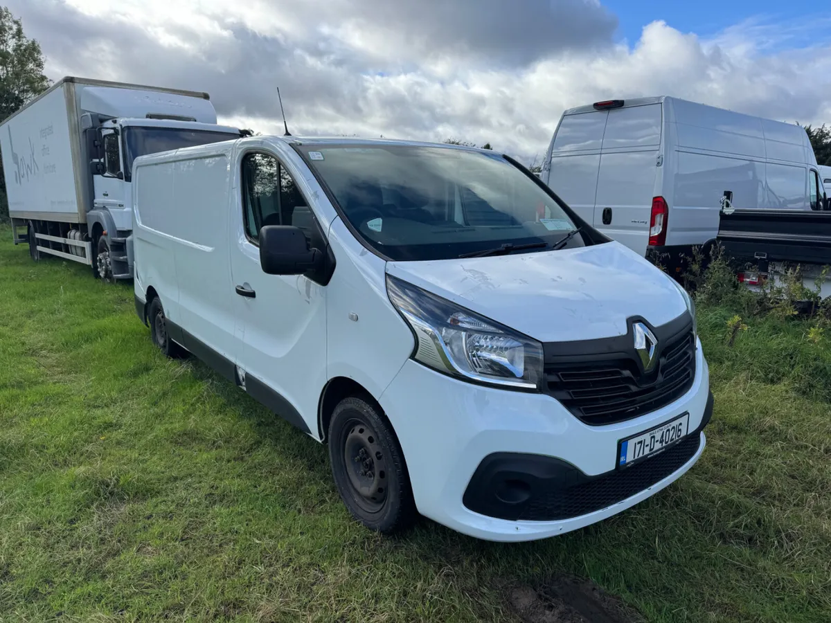 Renault Trafic (Aircon ) - Image 1