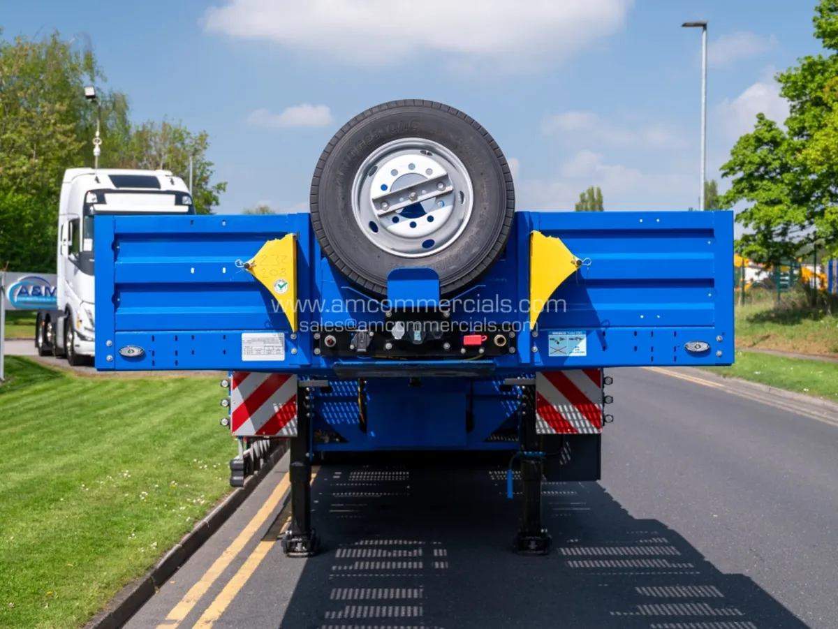 2025 KASSBOHRER LOW LOADER 52800KG 3 AXLE - Image 2
