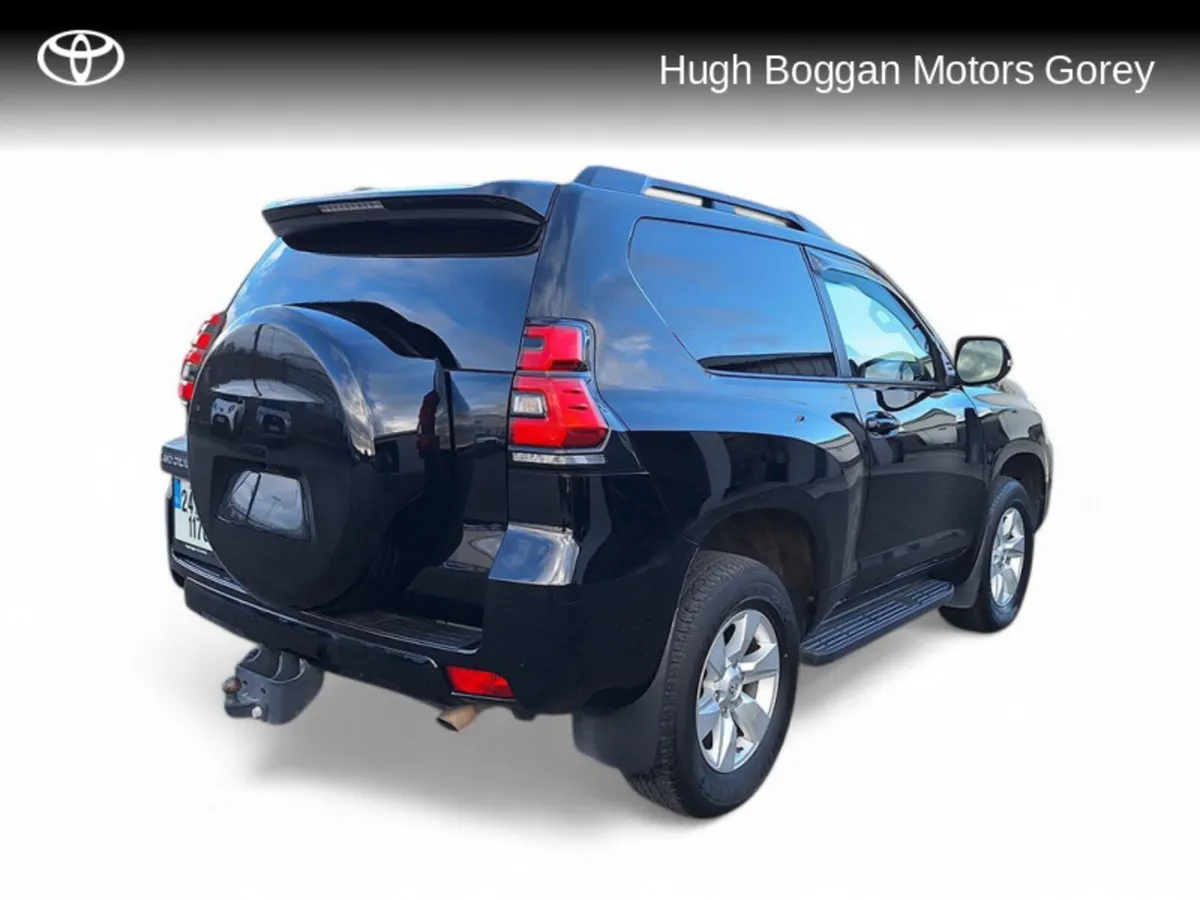 Toyota Land Cruiser SWB GX AUTO - Image 2