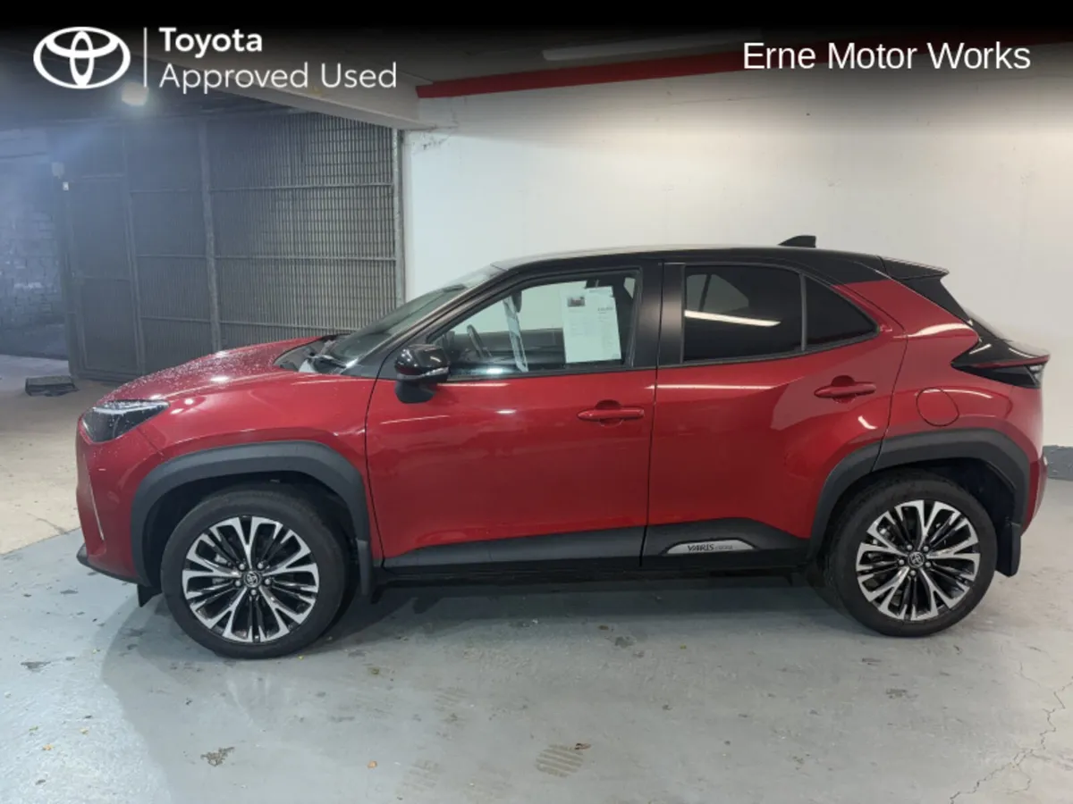 Toyota Yaris Cross Yaris Cross Sol Hybrid - Image 2