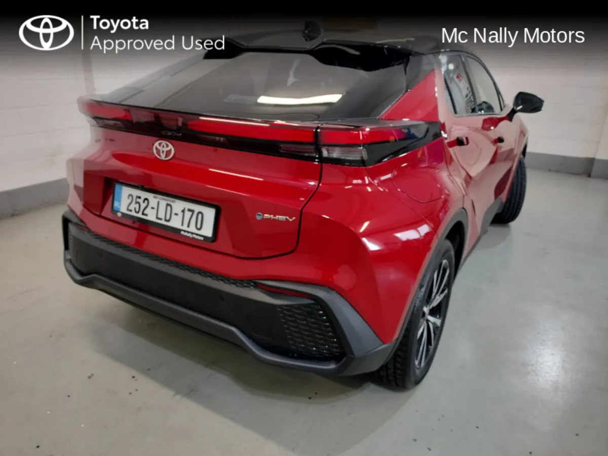 Toyota C-HR PHEV SPORT+ 3 FREE SVC DEMO SAVE €3000 - Image 3