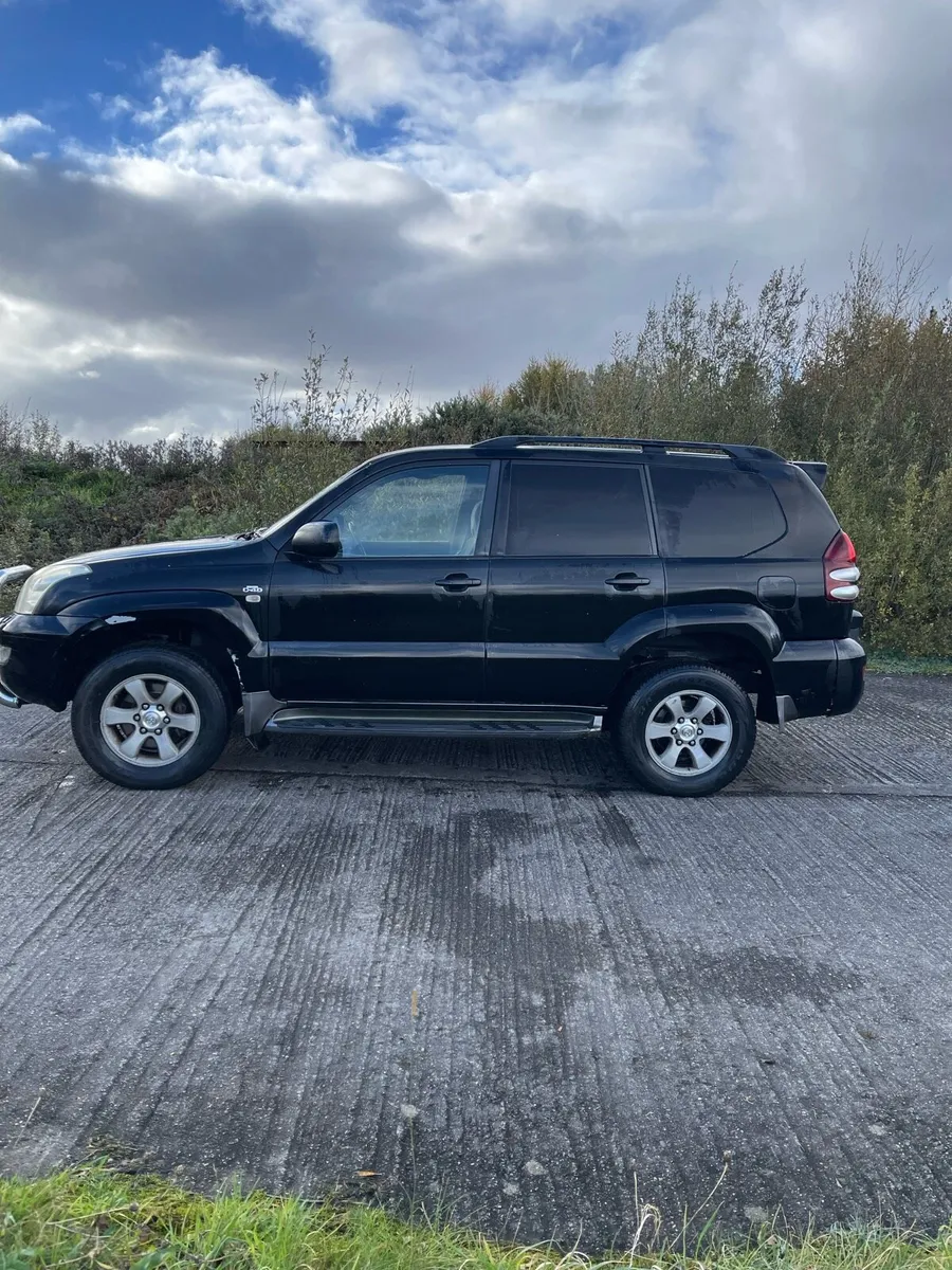 Landcruiser 2005 - Image 4