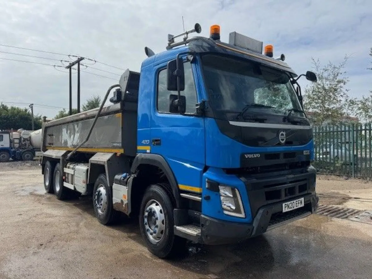 2020 (20) Volvo FMX420 8x4 Steel Tipper - Image 1
