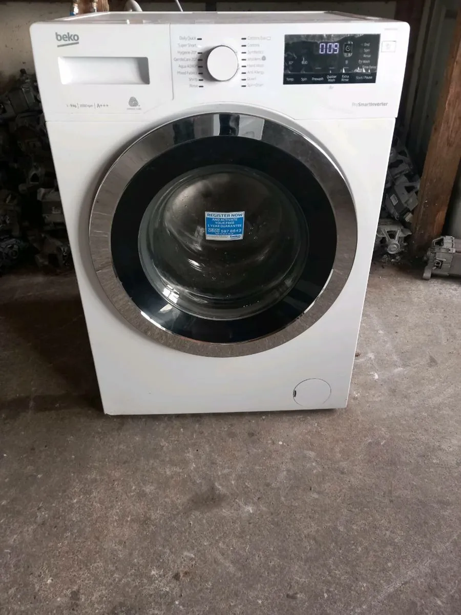 Beko 9kg washing machine 1600 spin - Image 1