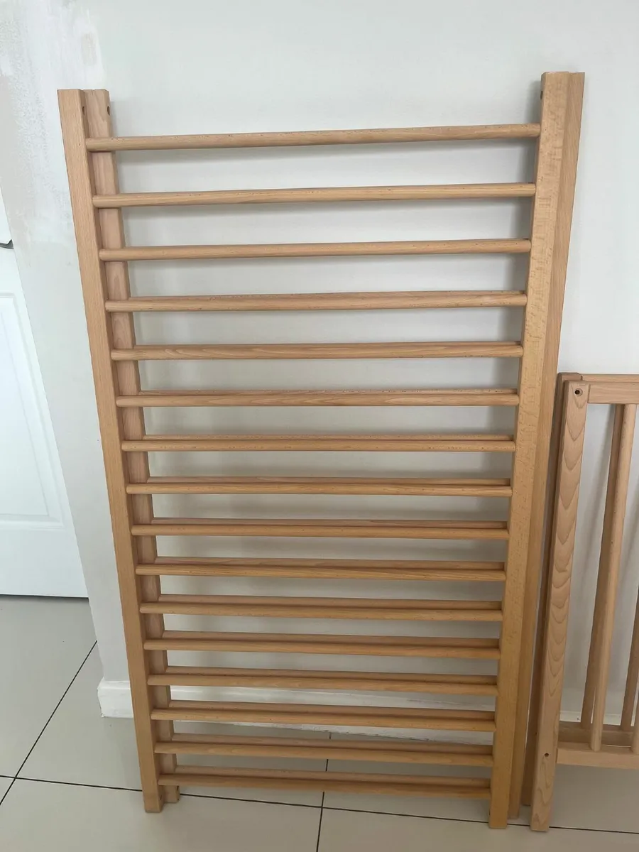 Baby Cot - IKEA SNIGLAR plus Mothercare mattress - Image 3