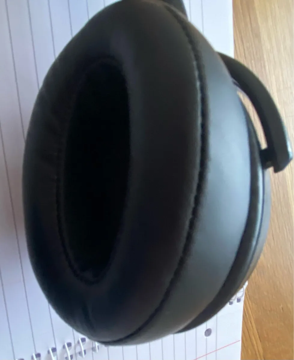 Sennheiser Headphones - Image 2