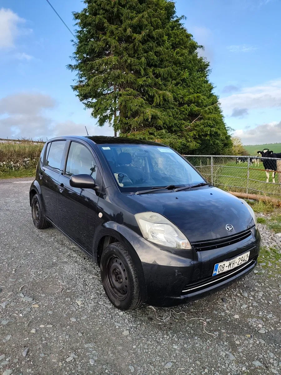 Daihatsu Sirion 2008 - Image 2