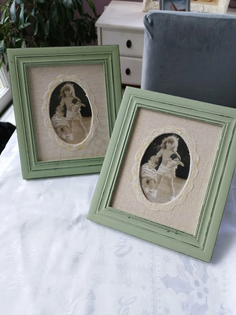 Photo frame - Image 2