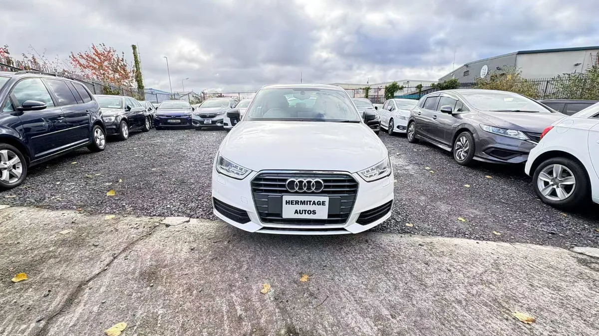 Audi A1 1.0 TFSI Automatic 2017 - Image 2