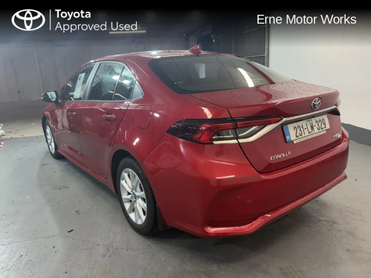 Toyota Corolla COROLLA LUNA SALOON - Image 3