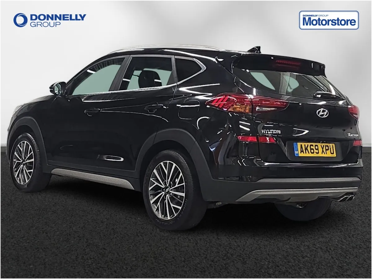 Hyundai Tucson Diesel Estate Premium - Image 2