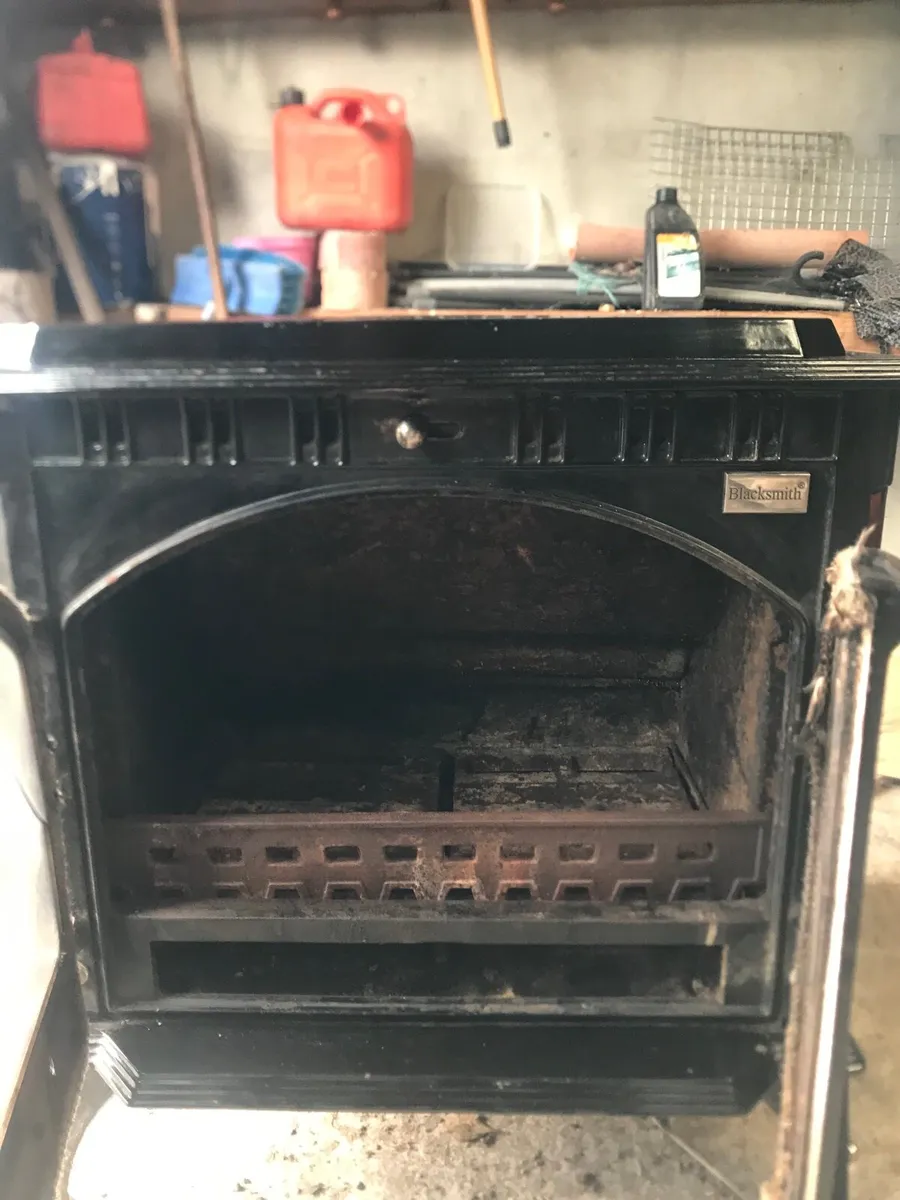 Blacksmith stove - Image 2