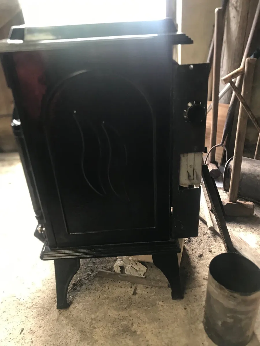 Blacksmith stove - Image 4