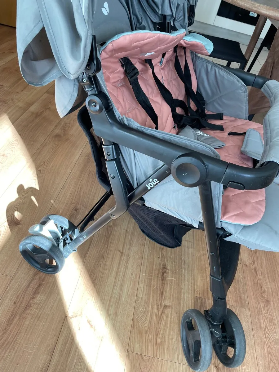 Joie Double buggy - Image 4