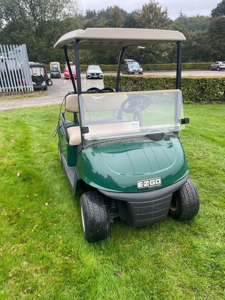 Golf buggy - Image 2