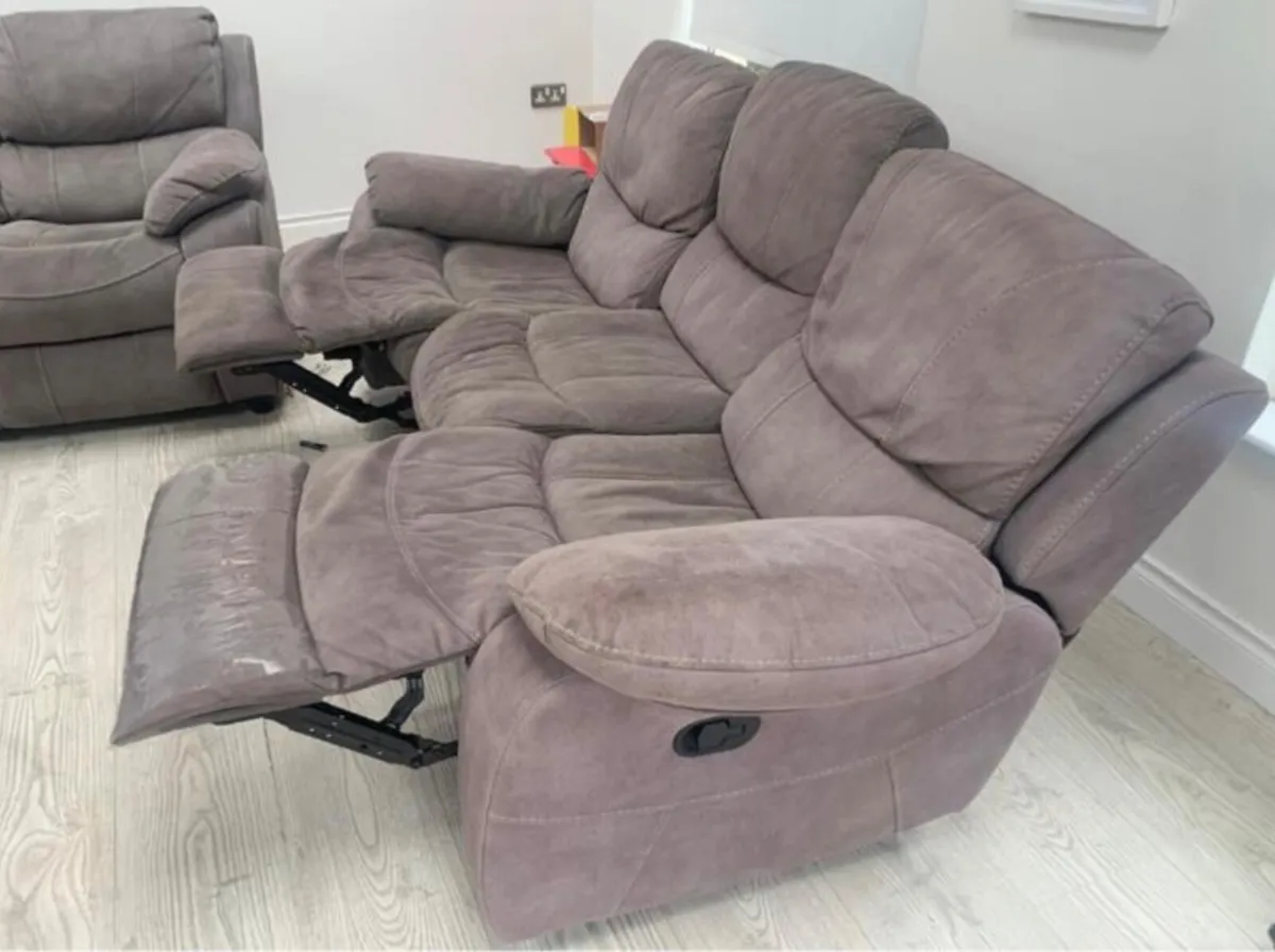 Sofa - Image 2
