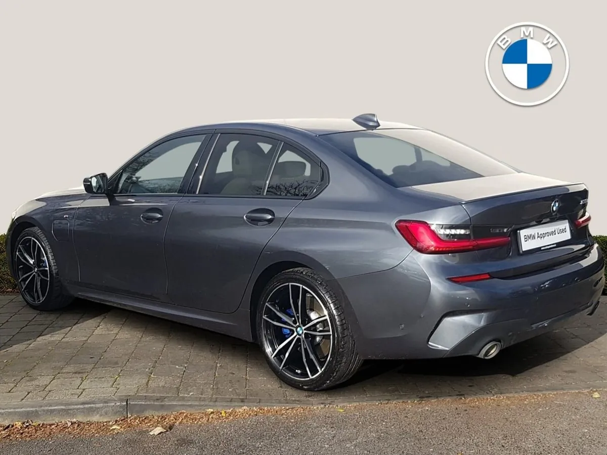 BMW 3 Series 330e M Sport Pro - Image 2