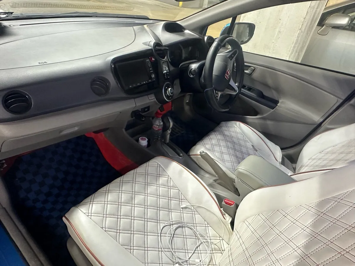 Honda insight - Image 4