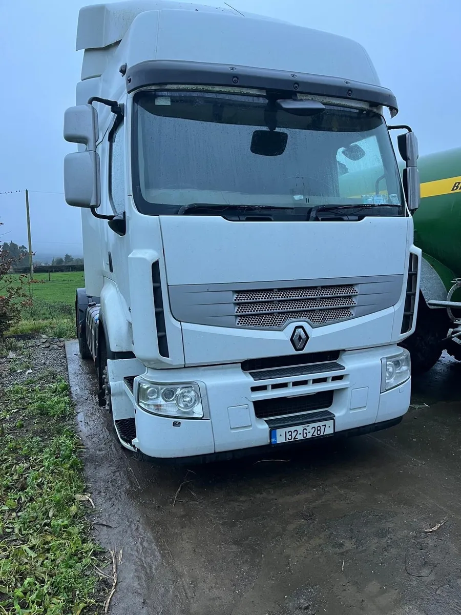 Renault Premium 2013 - Image 1