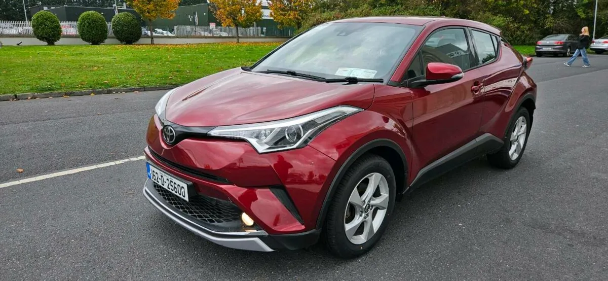 TOYOTA CHR 1.2 LUNA - Image 3