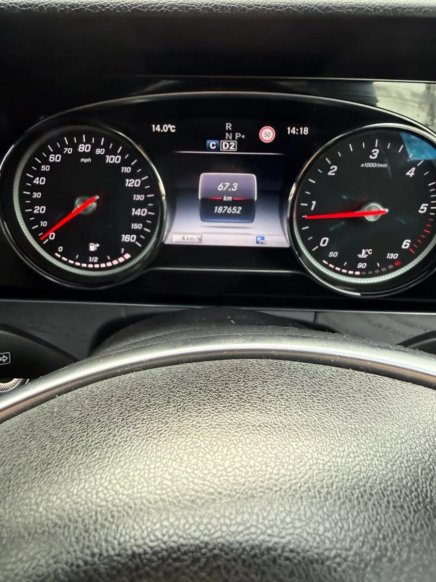 Mercedes-Benz E-Class 2017 - Image 3