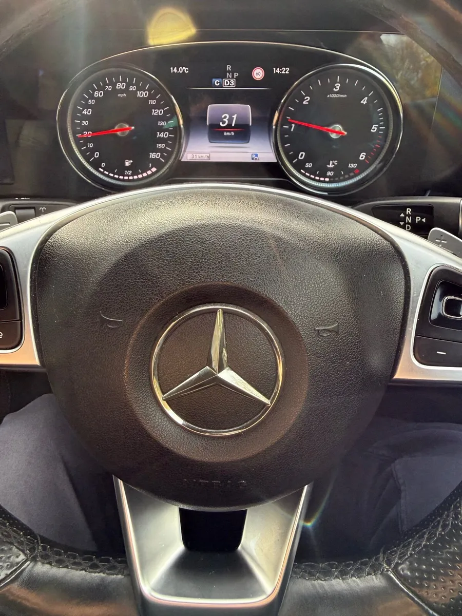 Mercedes-Benz E-Class 2017 - Image 4