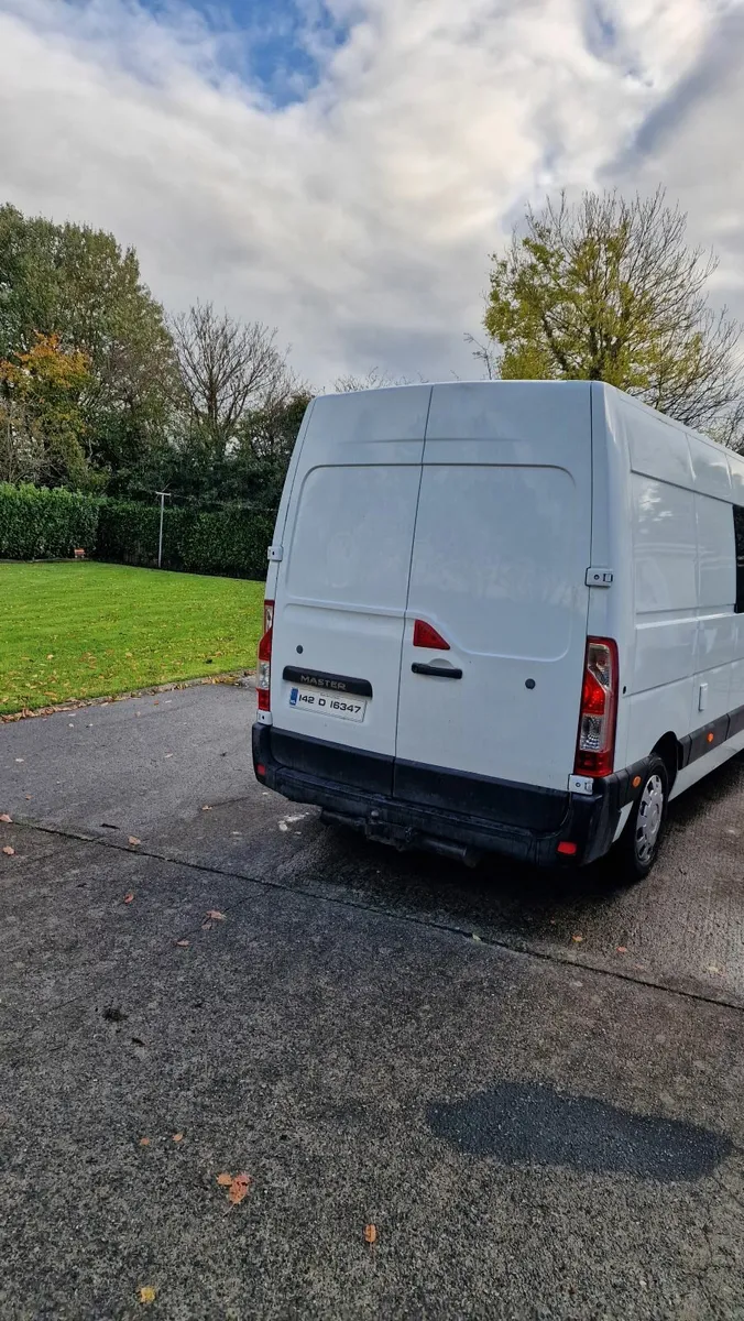Campervan - Image 2