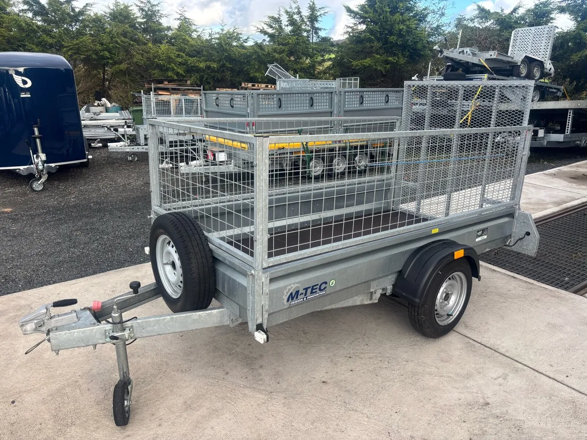 M-Tec 8x4 single axle trailer in as new condition - Image 1