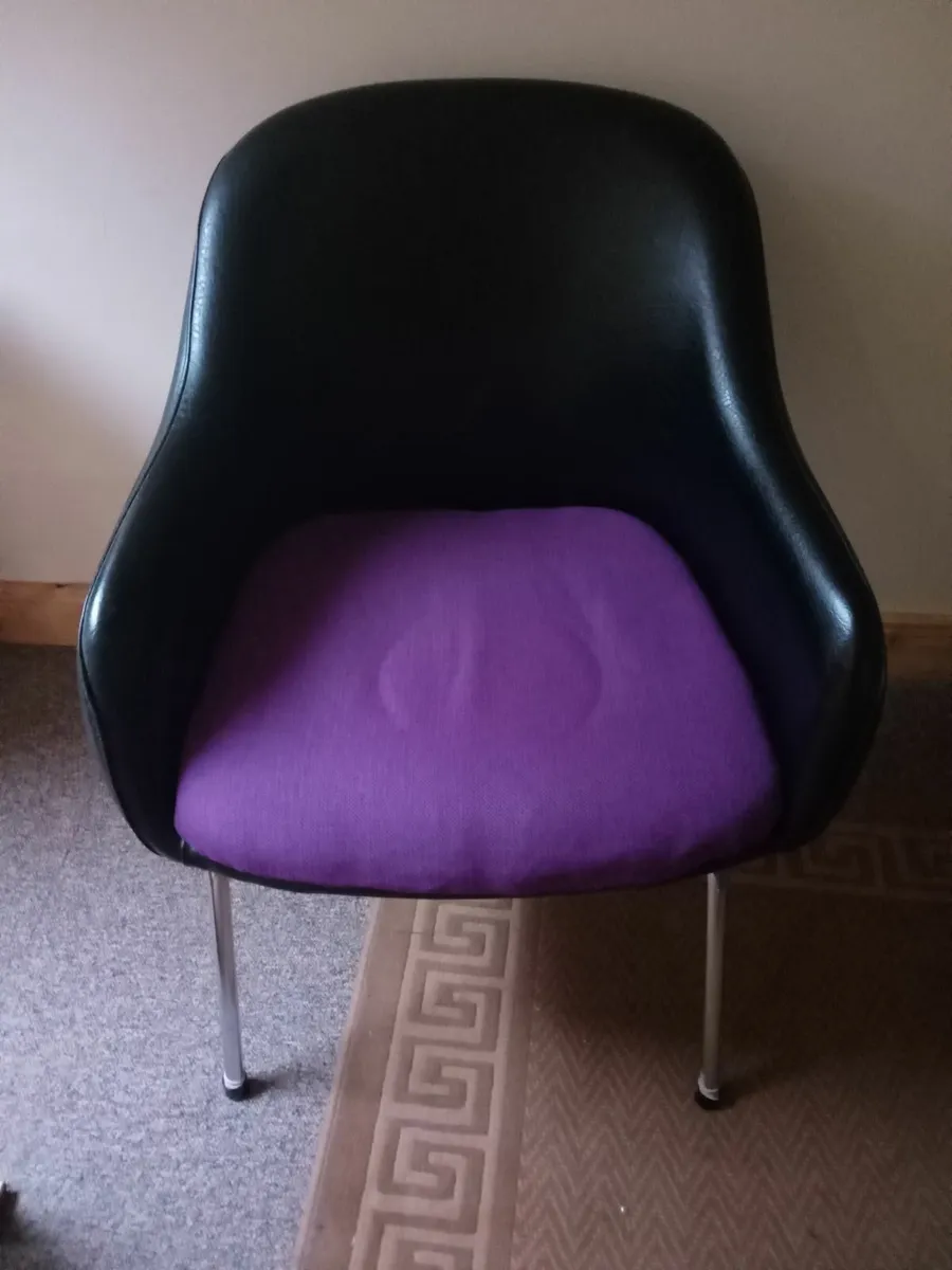 Leather chair