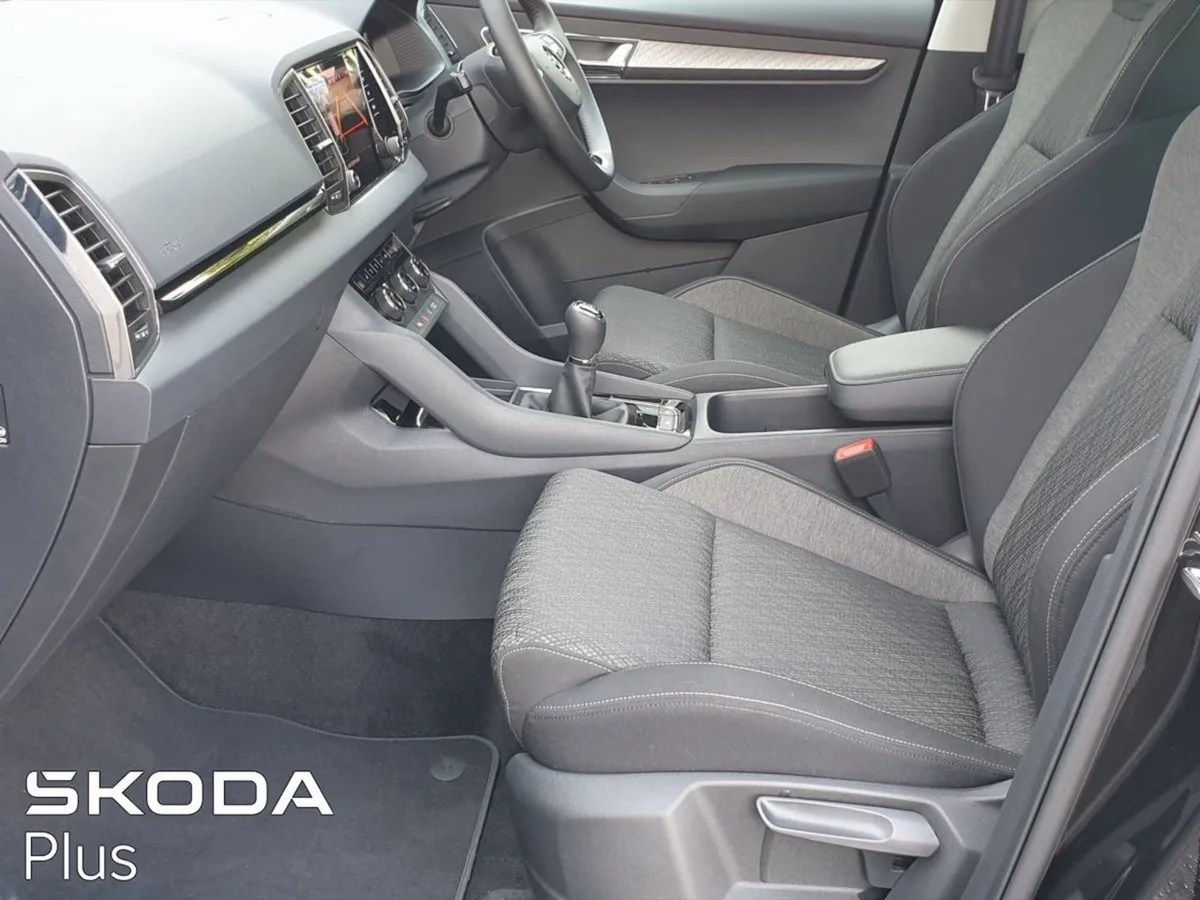 Skoda Karoq Great Value Selection Plus 2.0 TDI 11 - Image 4