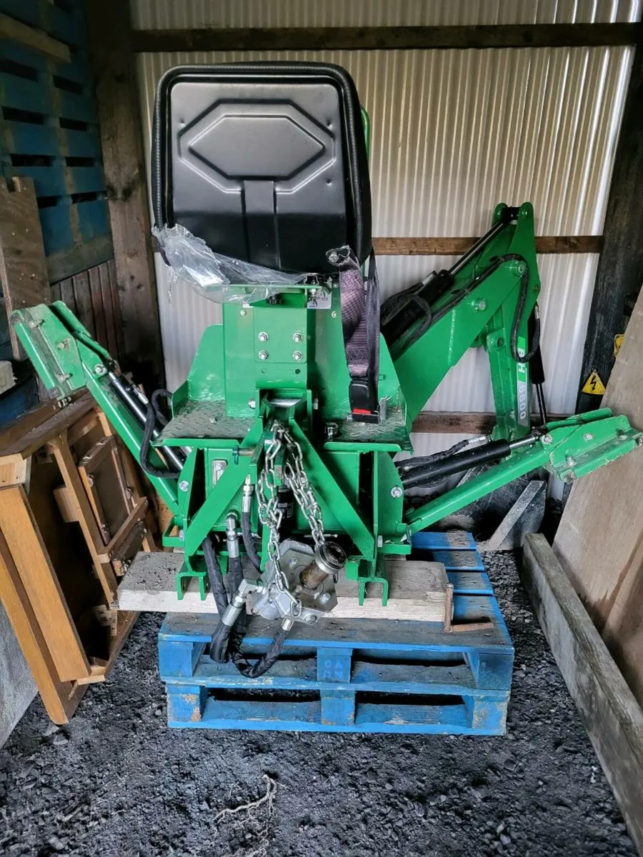 Katana back hoe for tractor - Image 1