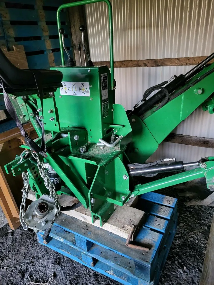 Katana back hoe for tractor - Image 2