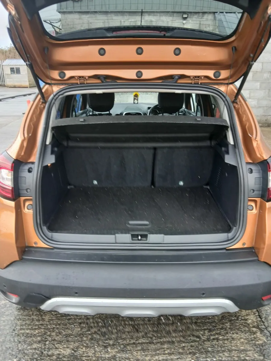 Renault Captur 2018 - Image 2