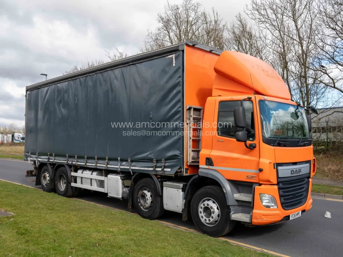 2016 (16) DAF CF 400 32 TONNE 8X2 TWIN WHEEL CURTA - Image 1