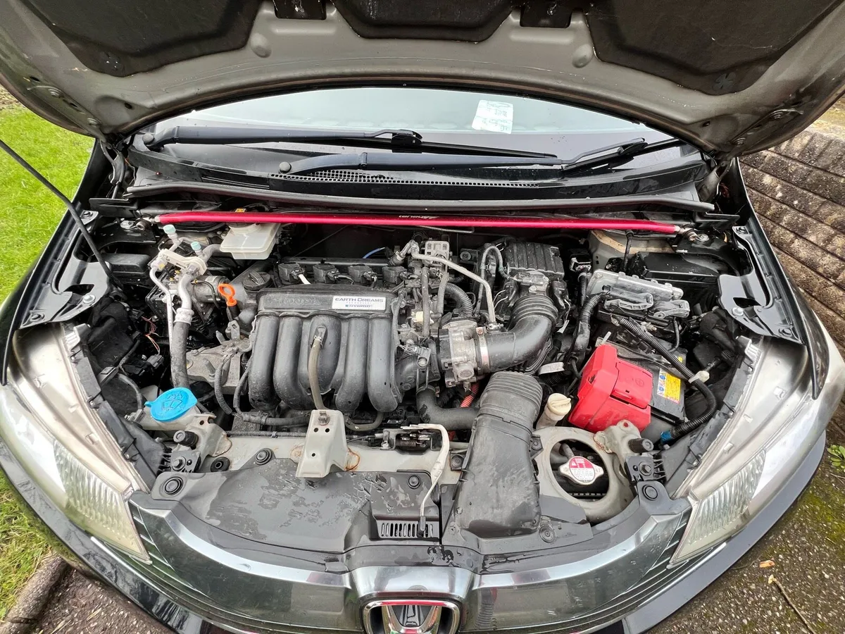 Honda Fit 1.5 hybrid - Image 3