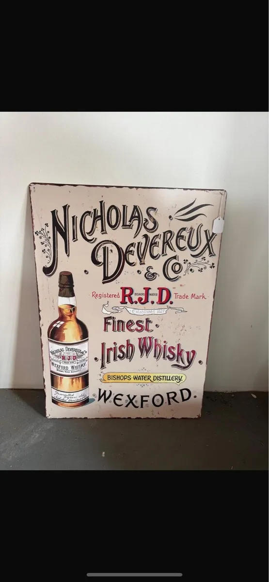 TIN SIGN
