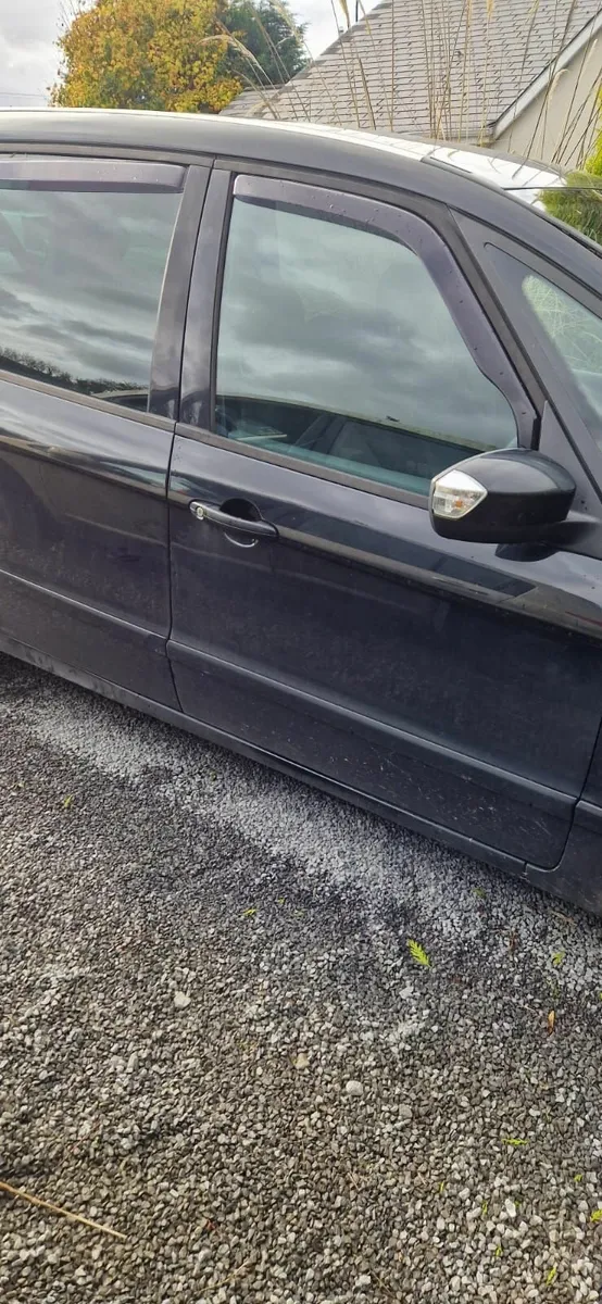 Ford Galaxy 2009 automatic - Image 1