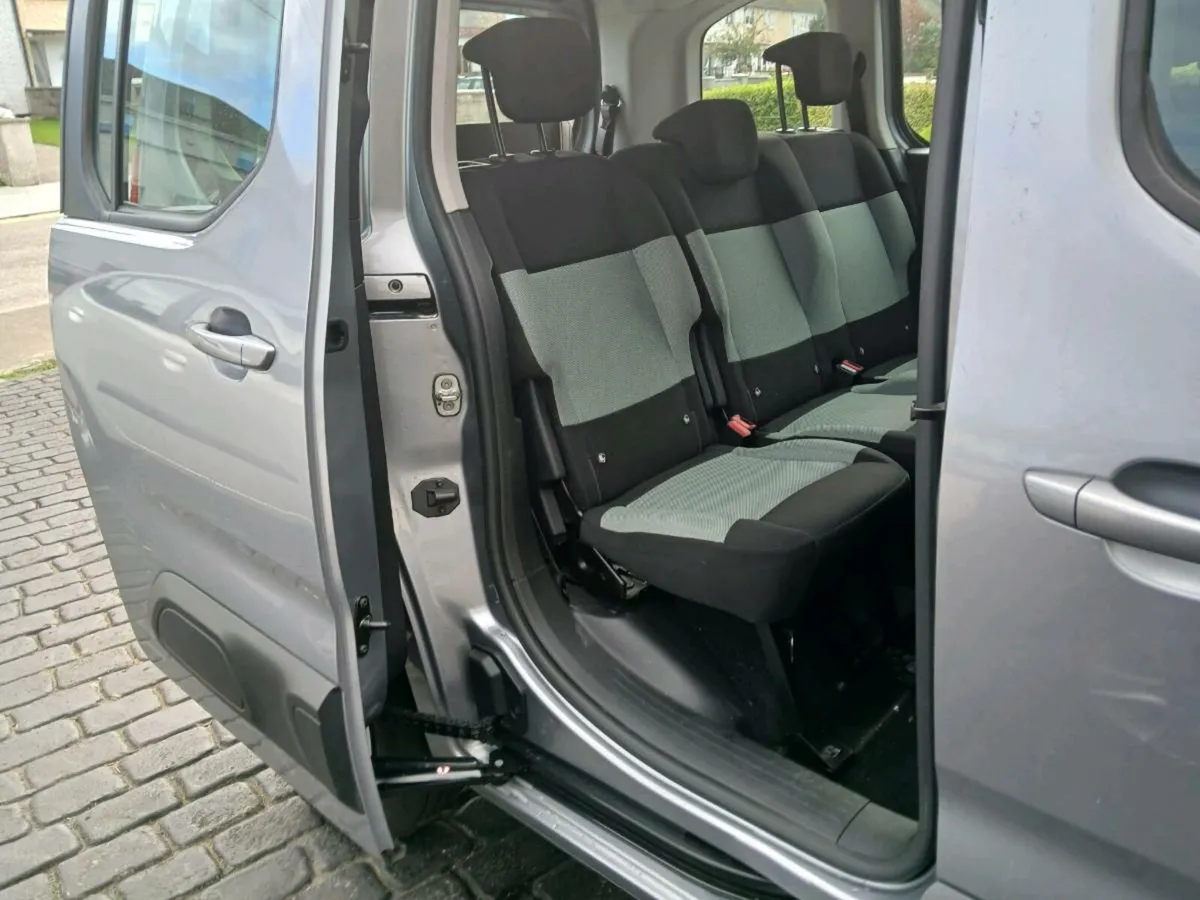 Wheelchair citreon berlingo multispace - Image 3