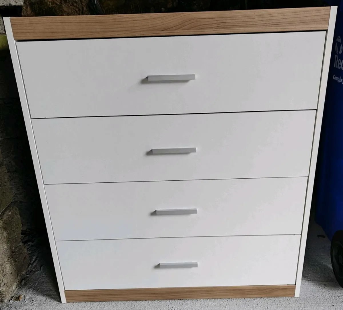 Drawer chest - Image 1