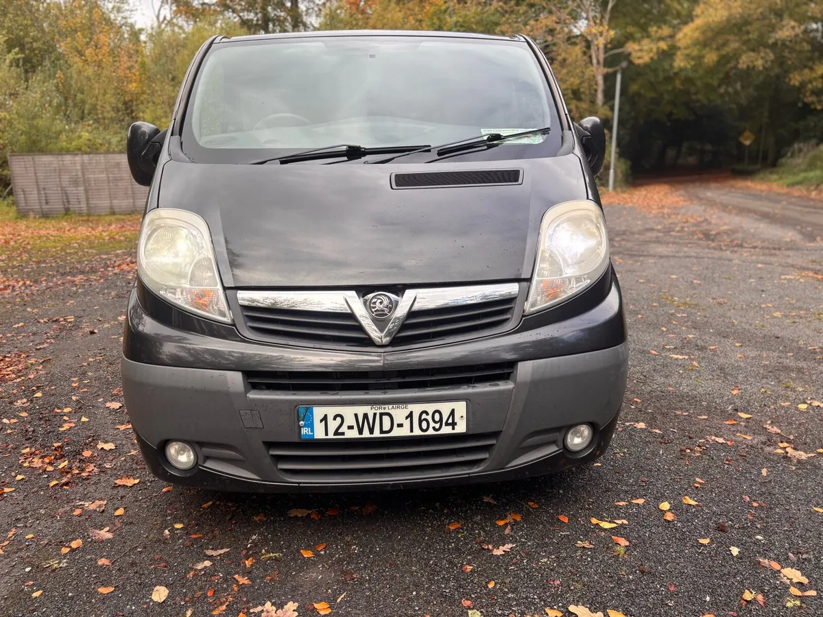 2012 VAUXHALL VIVARO SPORT - Image 2