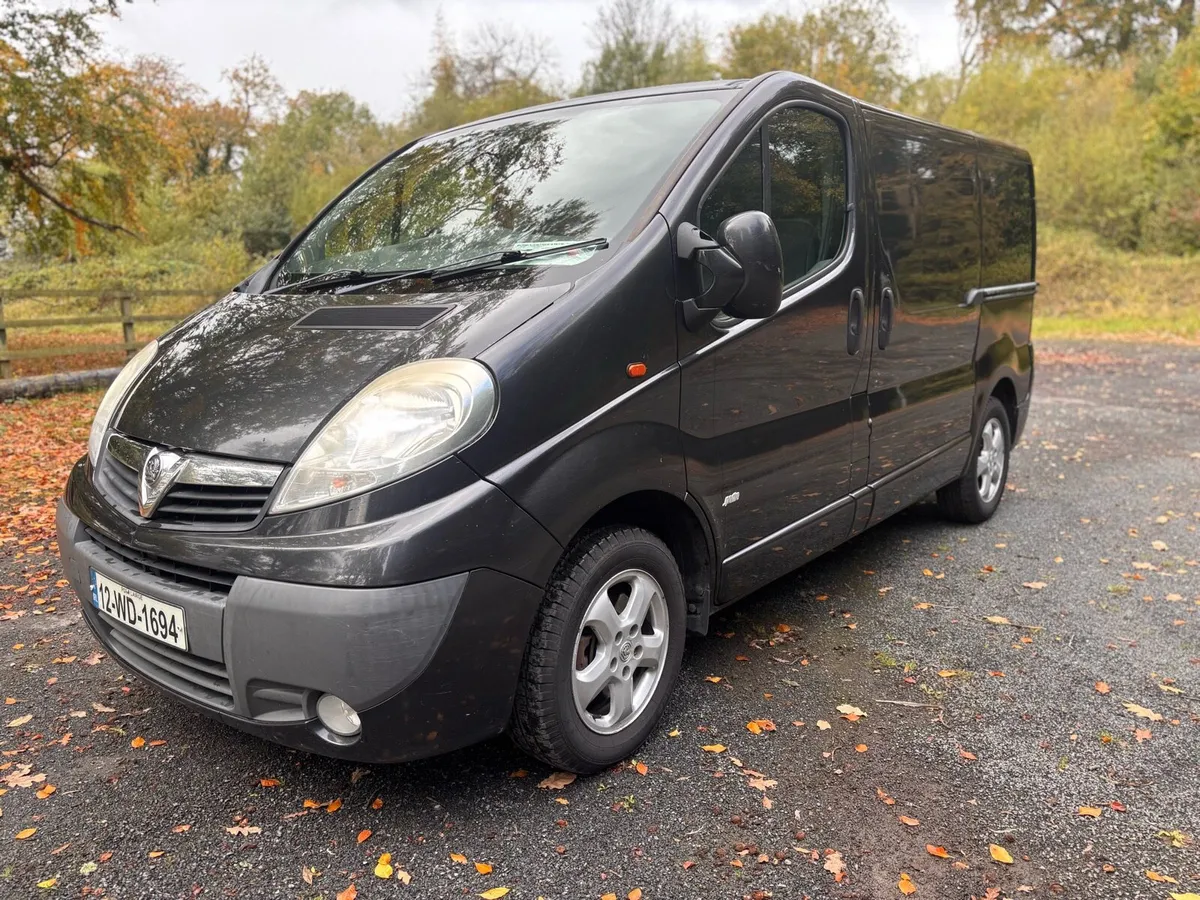2012 VAUXHALL VIVARO SPORT - Image 3