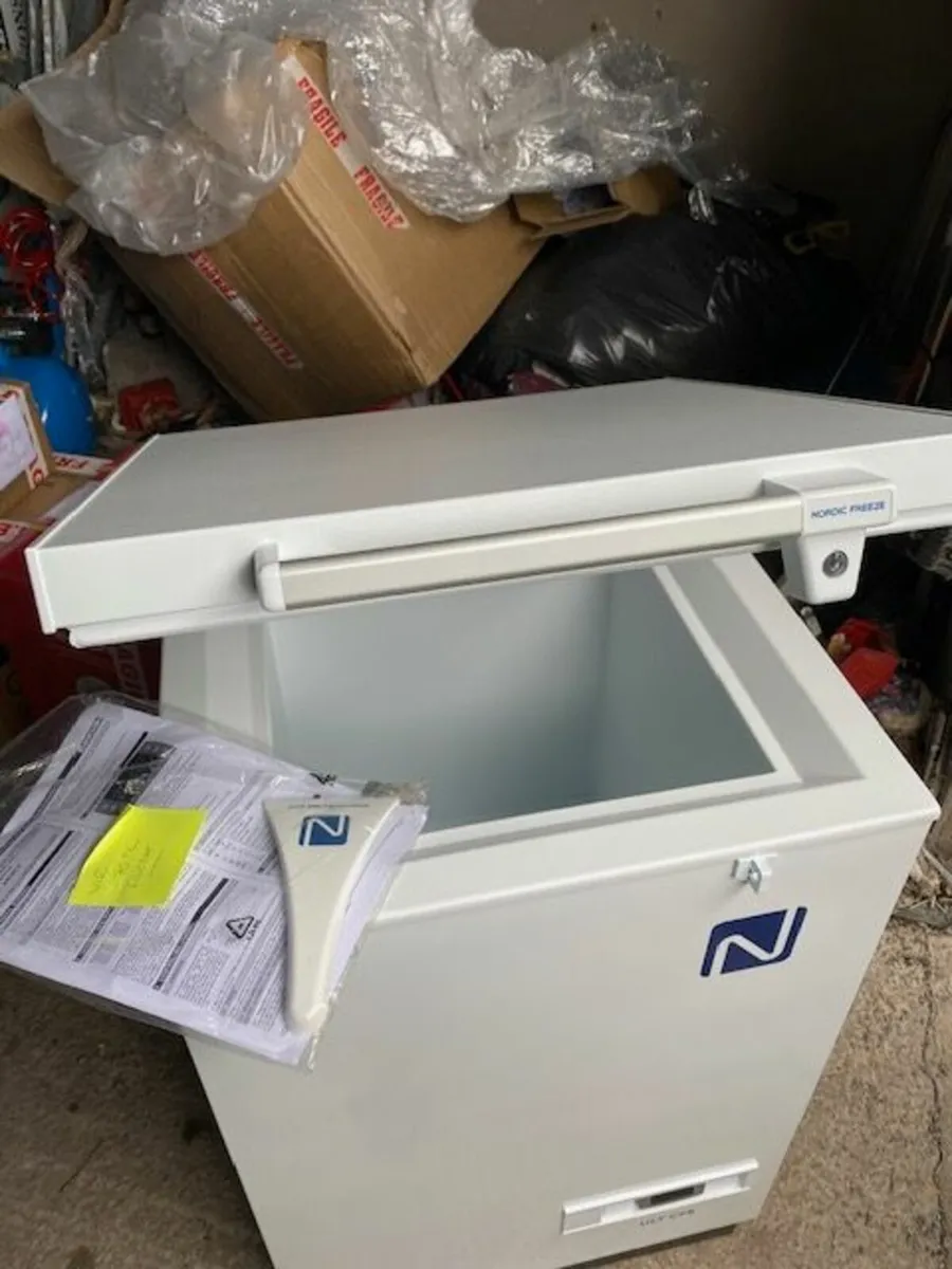 Freezer - Ultra-Low Freezer @ -80 degC - X Display
