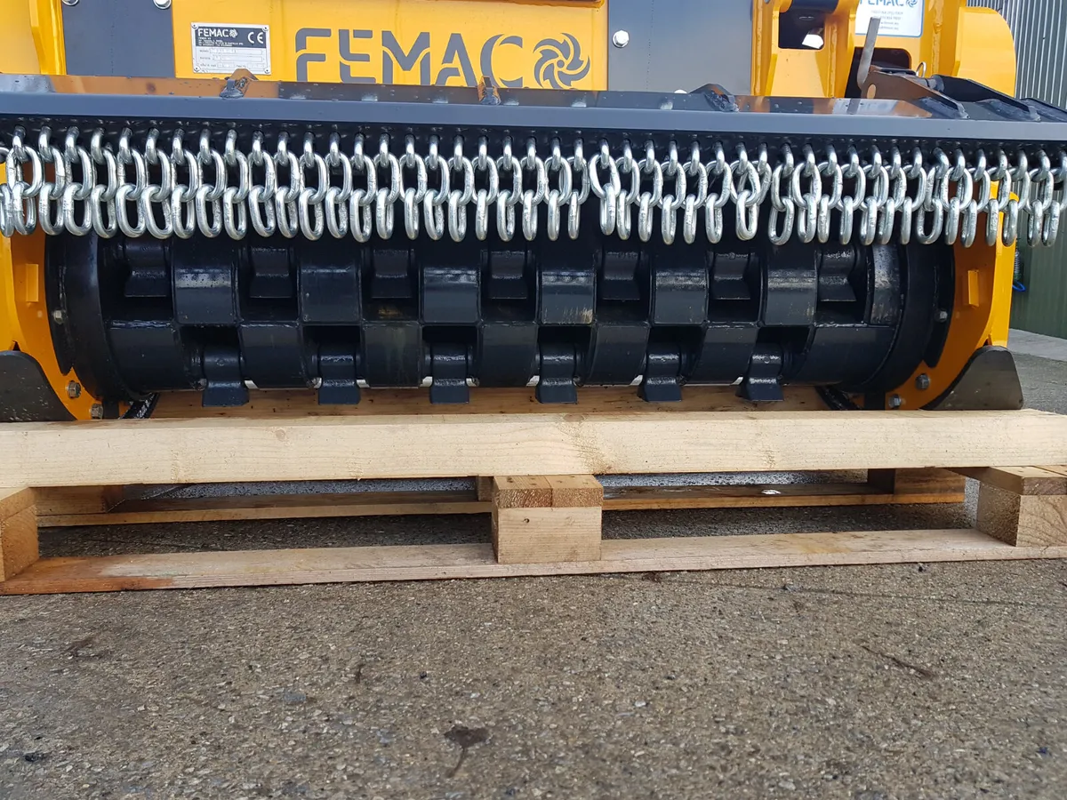 Mulcher for 12 ton to 20 ton digger - Image 1