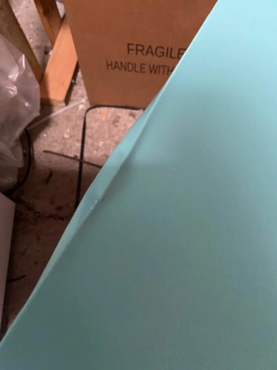 LEC Pharmacy Fridge - Brand New with Dent in Lid - Image 4
