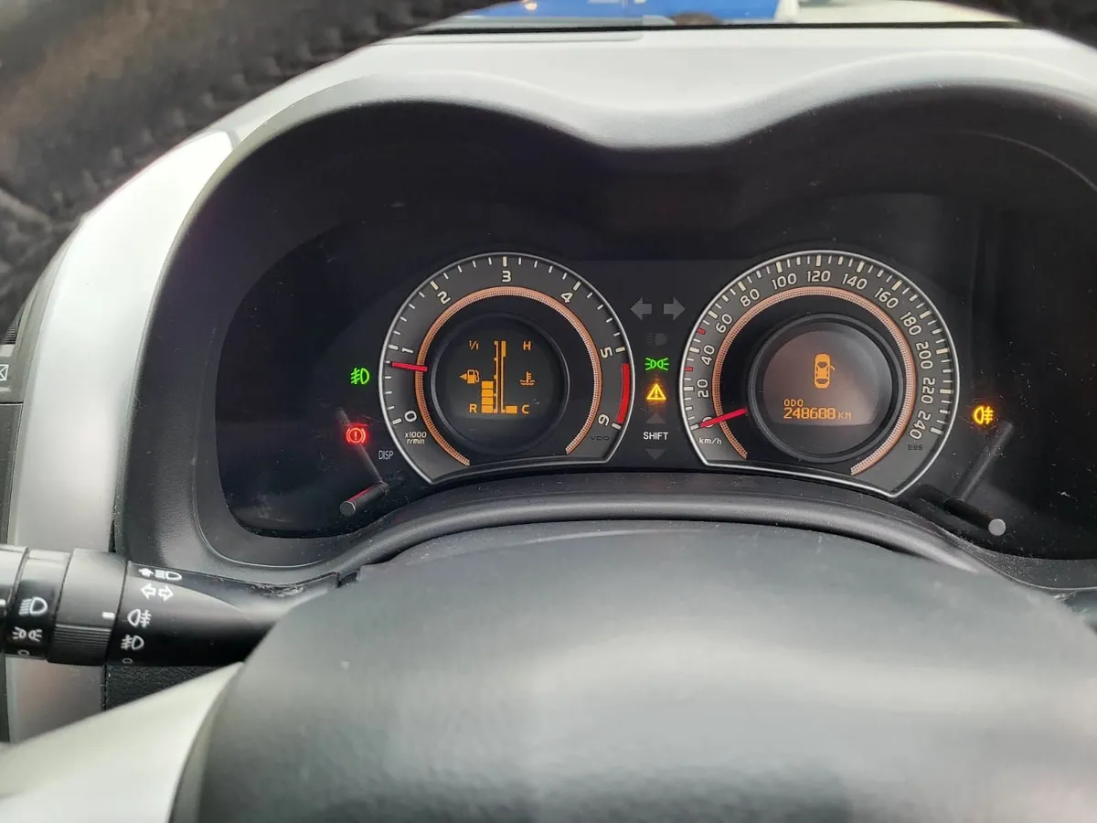 Toyota Corolla 2012 - Image 3