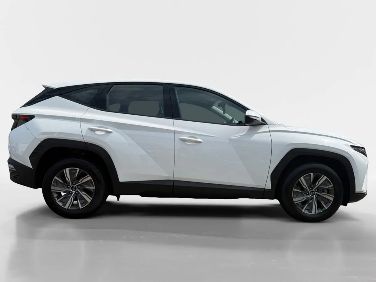 Hyundai Tucson 2WD Comfort Plus HEV Auto - Image 2