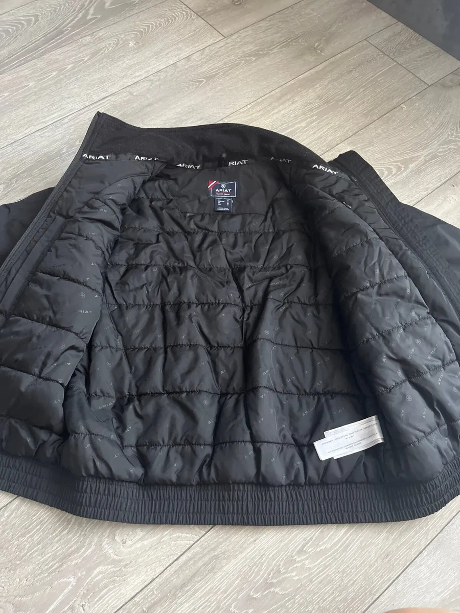 ariat stable jacket - Image 1